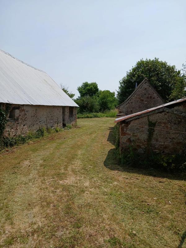 Maison - 100 m² - 1 pièce