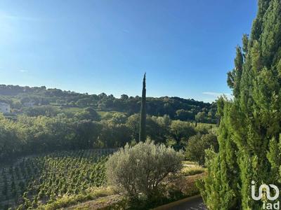 Maison - 320 m² - 9 pièces