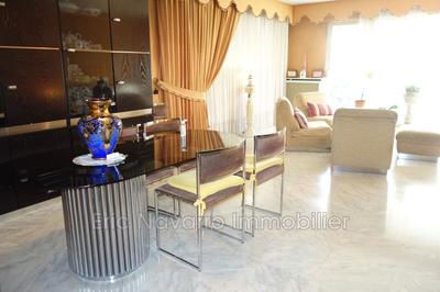 Appartement - 90 m² - 3 pièces