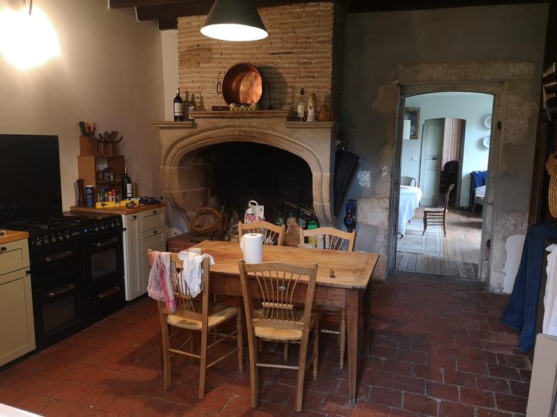 Maison - 260 m² - 8 pièces