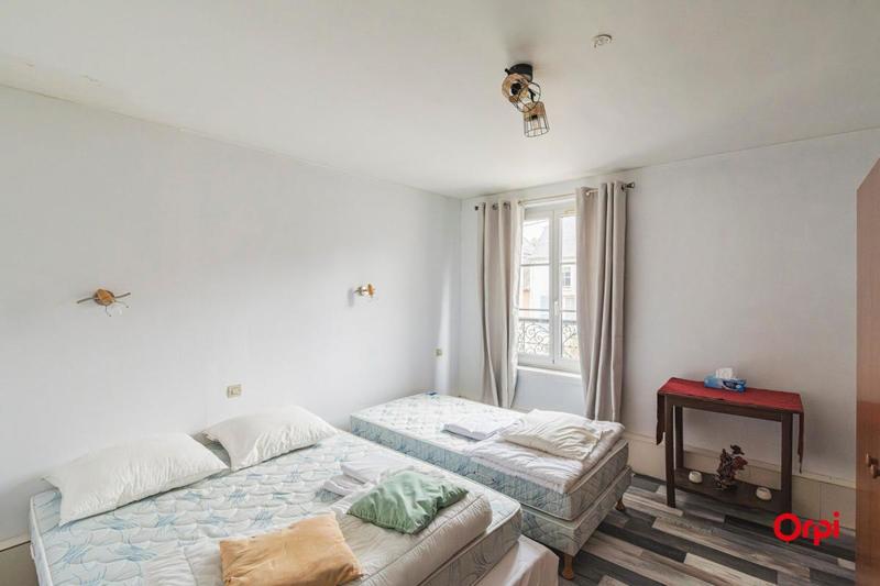 Maison chambre d'hôtes - 501 m² - 9 pièces