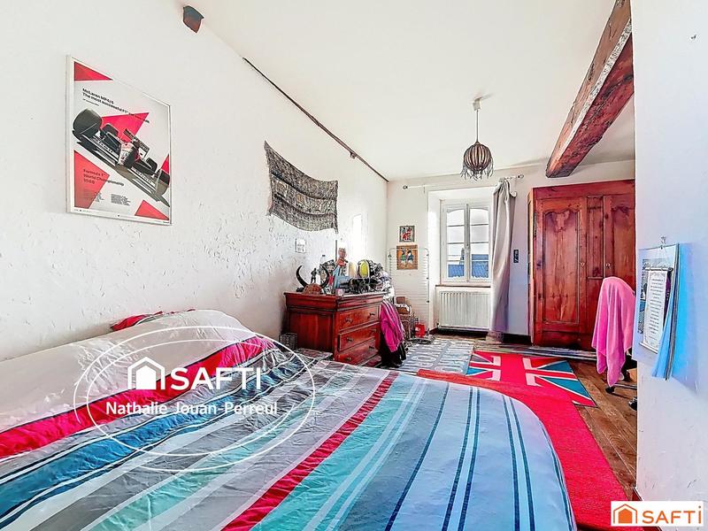 Maison - 162 m² - 7 pièces