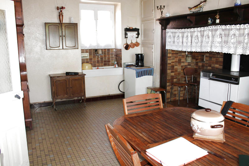 Maison - 98 m² - 4 pièces