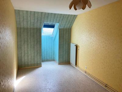 Maison - 97 m² - 5 pièces