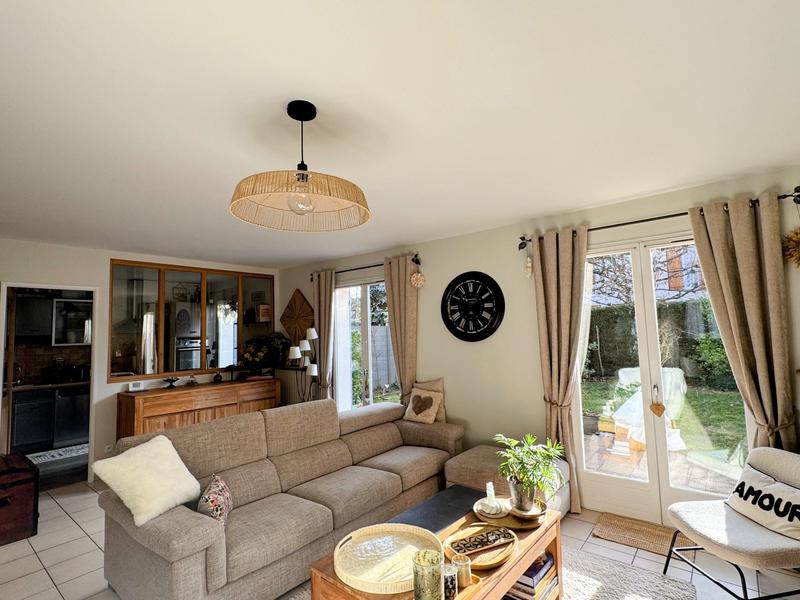 Maison - 168 m² - 7 pièces