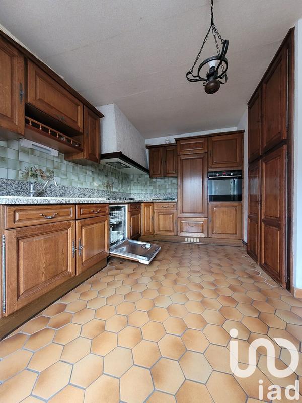 Maison - 131 m² - 6 pièces