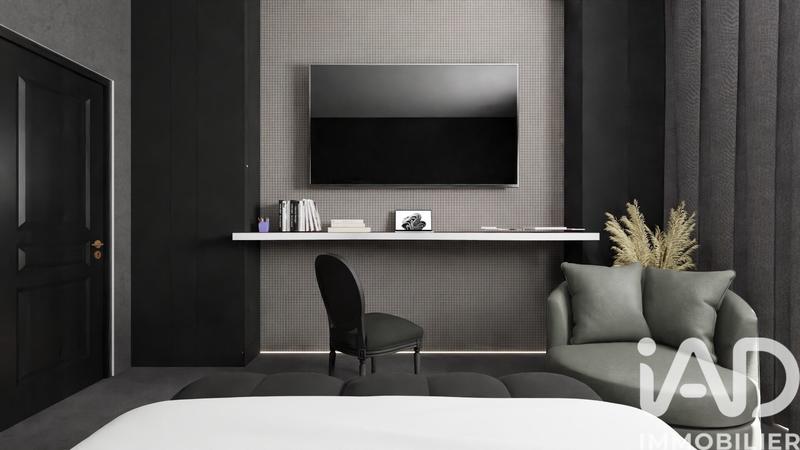 Maison - 224 m² - 8 pièces