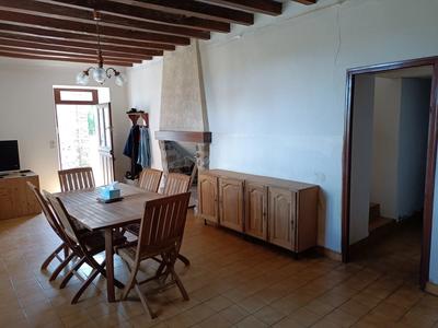 Maison - 80 m² - 5 pièces