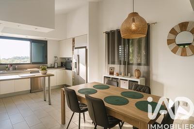 Maison - 113 m² - 4 pièces