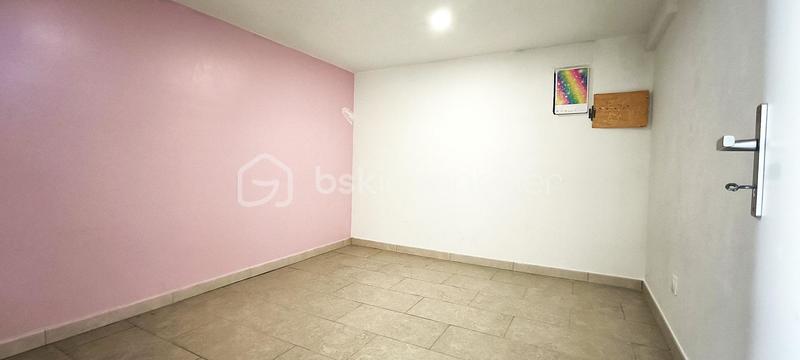 Maison - 104 m² - 4 pièces