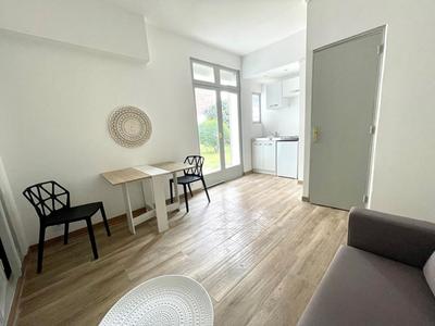 Appartement - 16 m² - 1 pièce