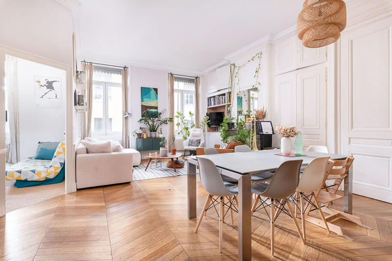 Appartement - 90 m² - 4 pièces