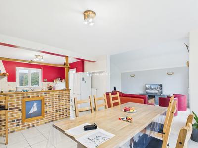 Maison - 142 m² - 6 pièces