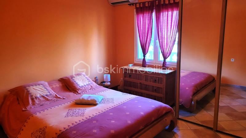 Villa - 183 m² - 6 pièces