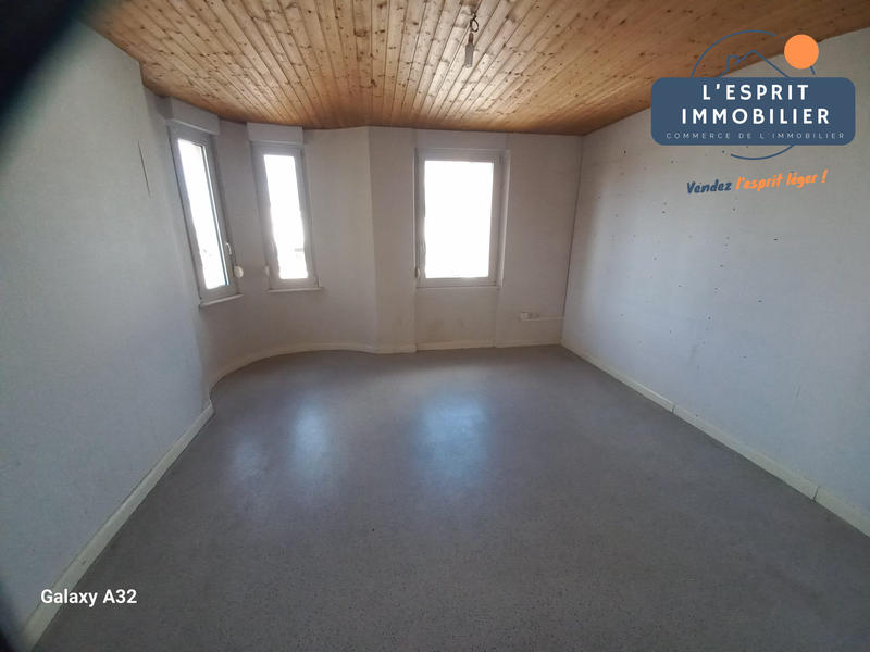 Local commercial - 290 m² - 12 pièces