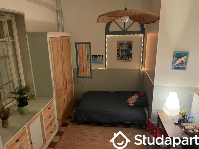 Chambre - 20 m² - 1 pièce