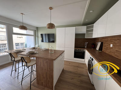 Appartement - 81 m² - 6 pièces