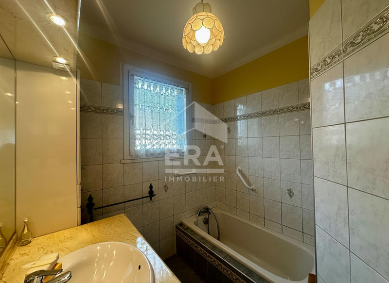 Maison - 150 m² - 7 pièces