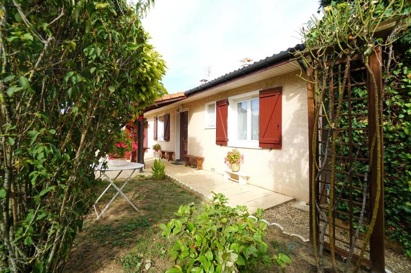 Maison - 101 m² - 4 pièces