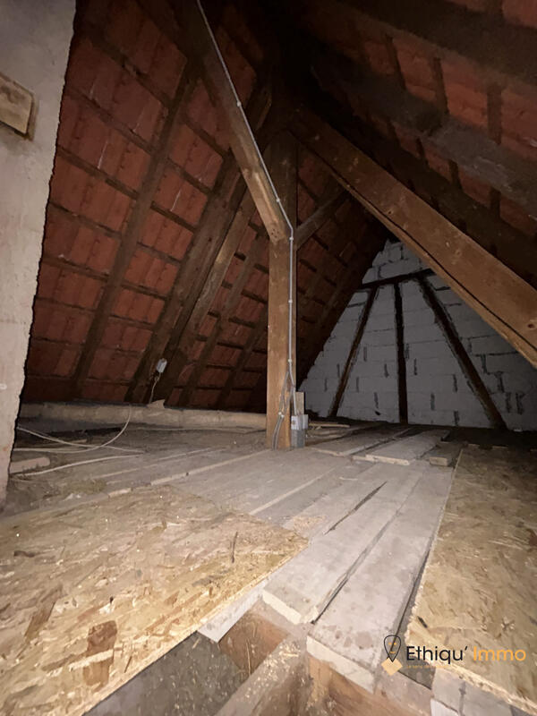 Maison ancienne - 105 m² - 5 pièces