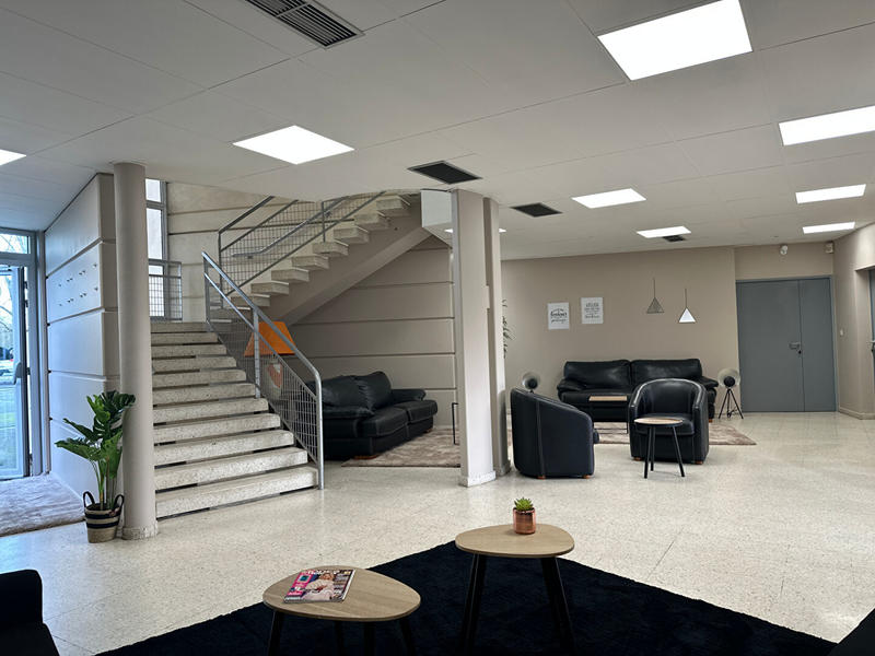 Bureau - 15 m² - 1 pièce