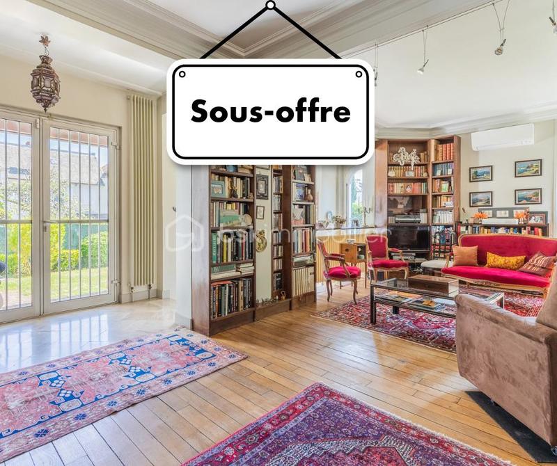 Pavillon - 120 m² - 6 pièces