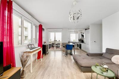 Appartement - 90 m² - 4 pièces