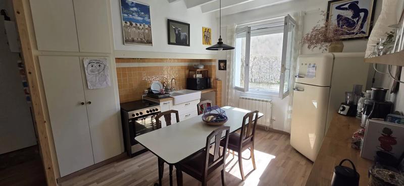 Appartement - 98 m² - 3 pièces