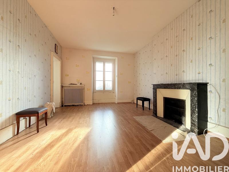 Maison - 262 m² - 8 pièces