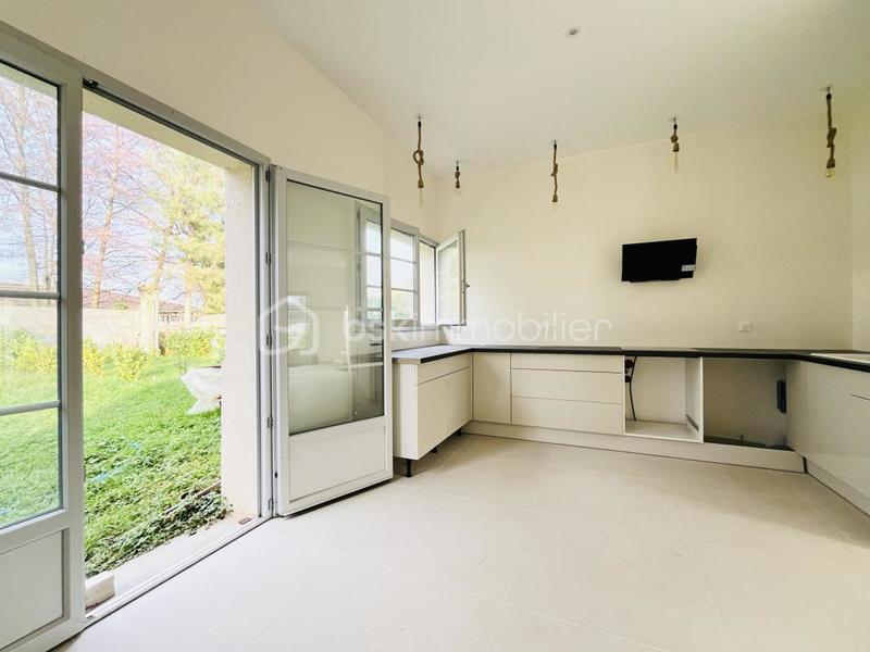 Maison - 88 m² - 4 pièces