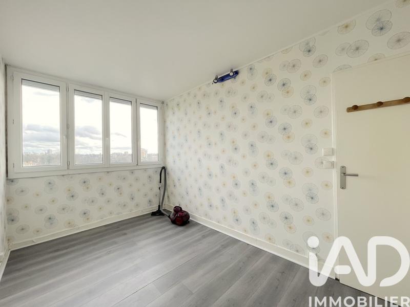 Appartement - 80 m² - 5 pièces