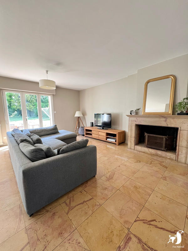 Maison - 195 m² - 7 pièces