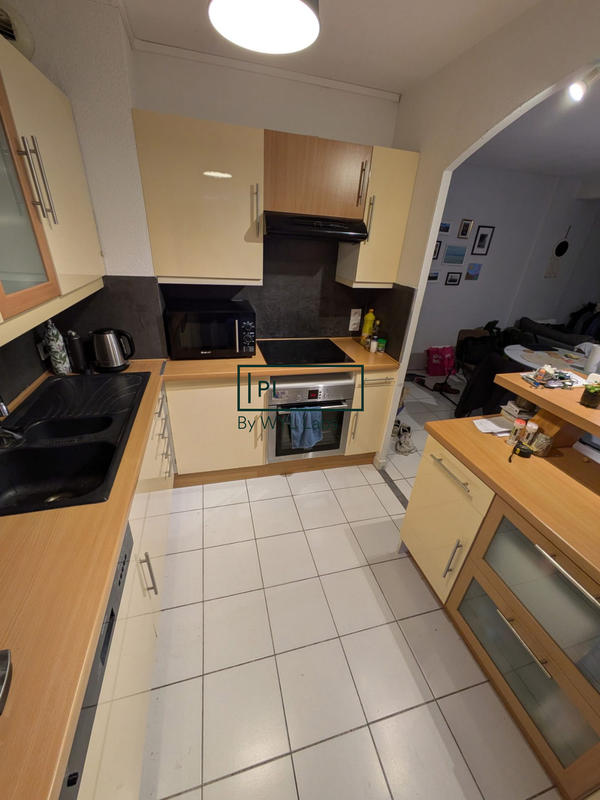 Appartement - 83 m² - 4 pièces