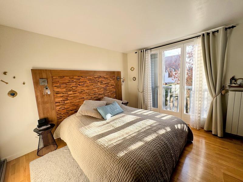 Maison - 168 m² - 7 pièces