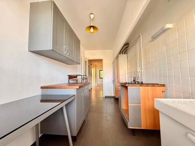 Appartement - 94 m² - 4 pièces