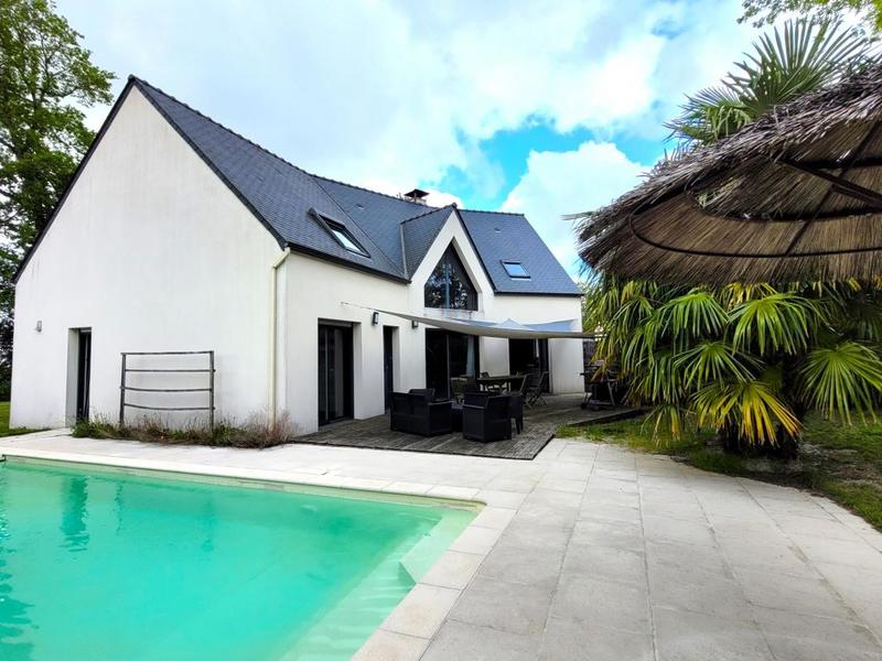 Maison - 148 m² - 7 pièces