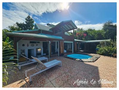 Maison - 137 m² - 4 pièces