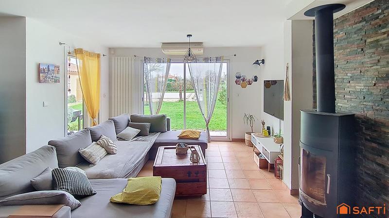 Maison - 165 m² - 8 pièces