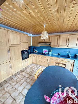 Appartement - 83 m² - 4 pièces