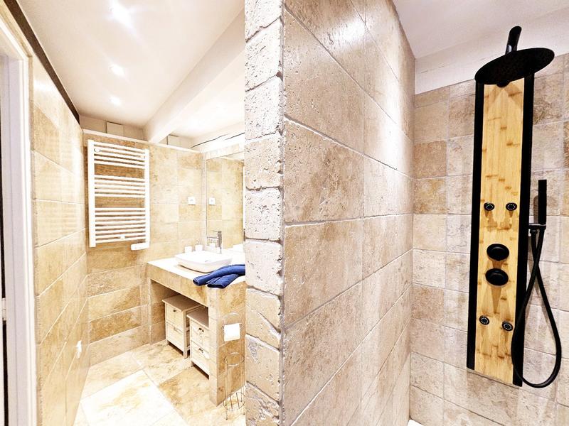 Appartement ancien - 54 m² - 2 pièces