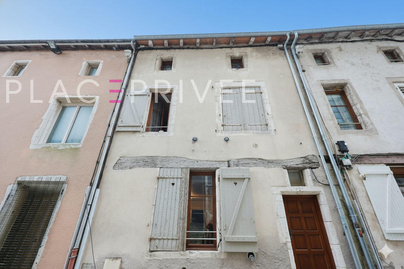 Immeuble - 256 m² - 10 pièces