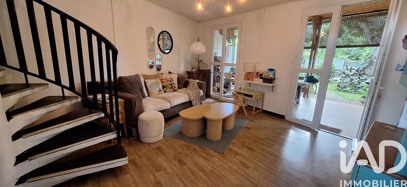 Maison - 80 m² - 5 pièces