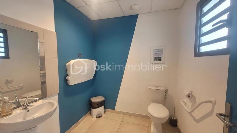 Bureau - 155 m² - 5 pièces