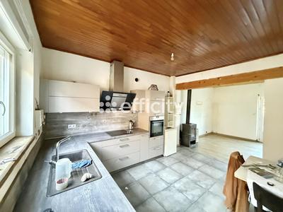 Maison - 75 m² - 4 pièces