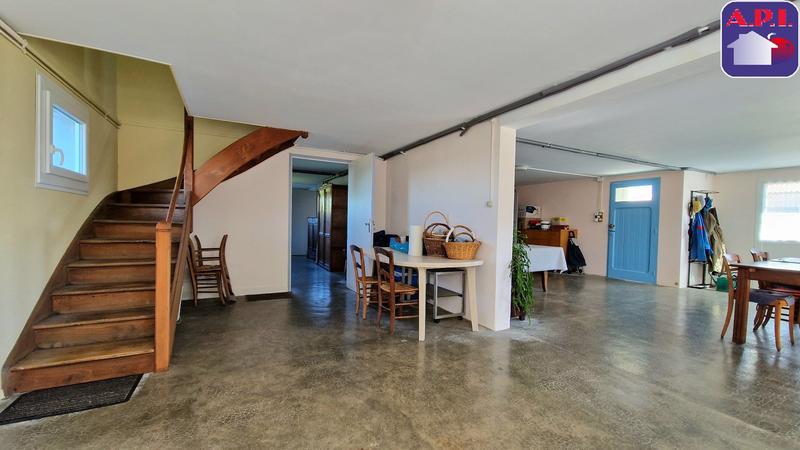 Maison - 204 m² - 6 pièces