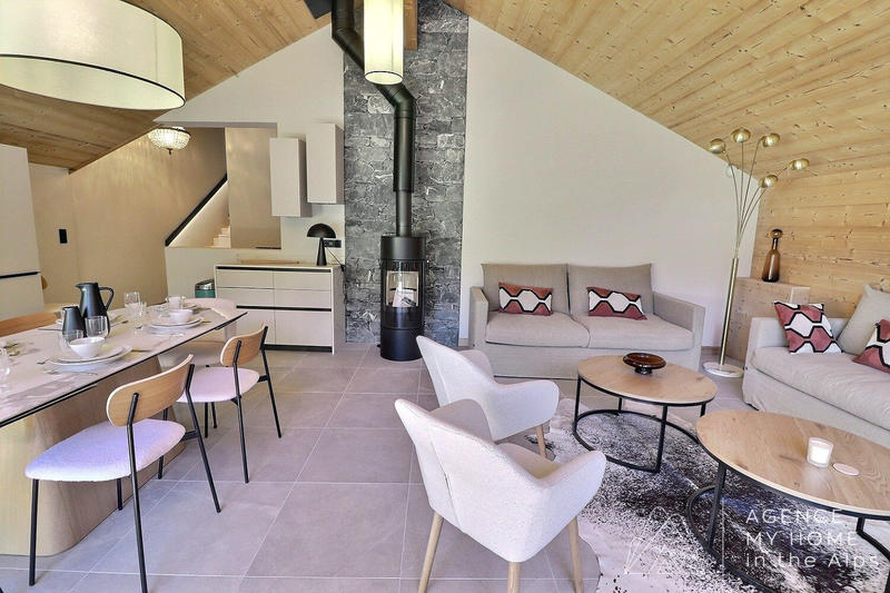 Maison - 180 m² - 5 pièces