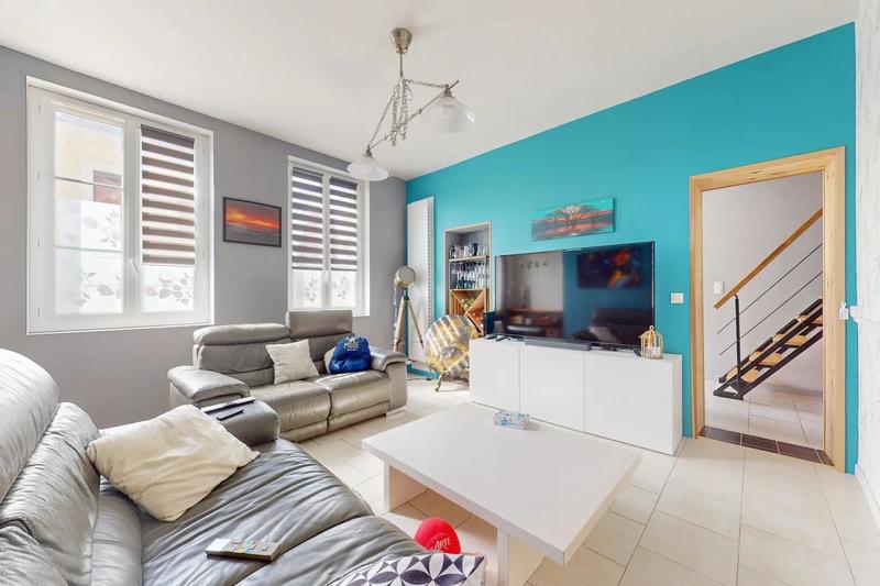 Maison - 200 m² - 8 pièces