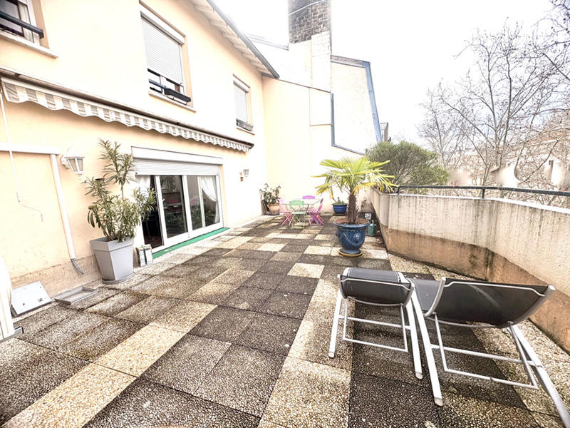 Appartement - 120 m² - 4 pièces