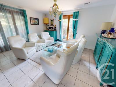 Maison - 117 m² - 5 pièces