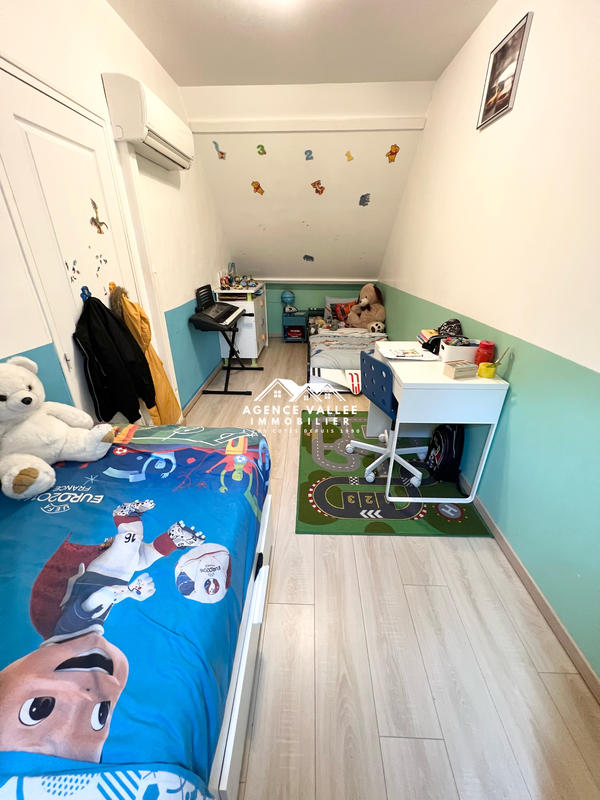 Maison - 82 m² - 5 pièces